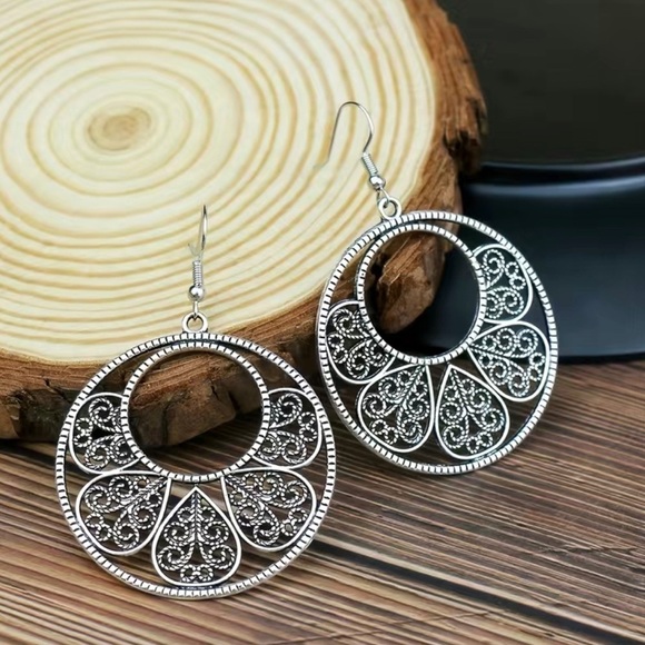 Filigree Oversized Silver Hoop Earrings - Picture 2 of 10